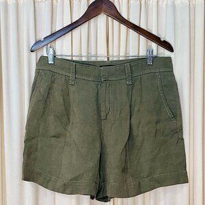 Banana Republic Linen Shorts, Size 8
